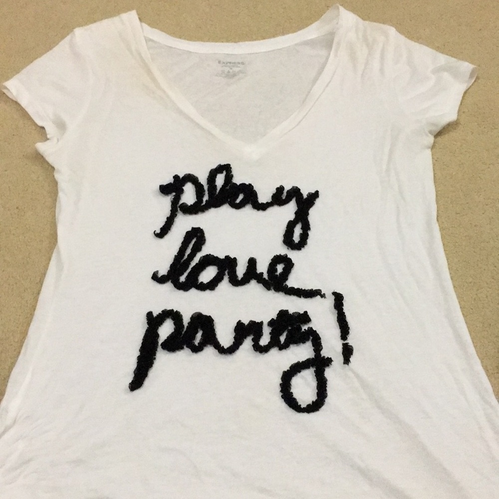V Neck Tee